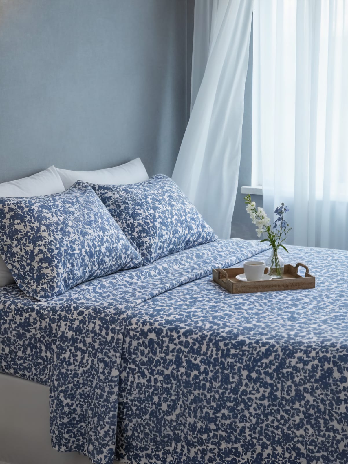 Blue Floral Bedding / Bedroom Decor / Printed Bedsheet / High-Quality Bedding