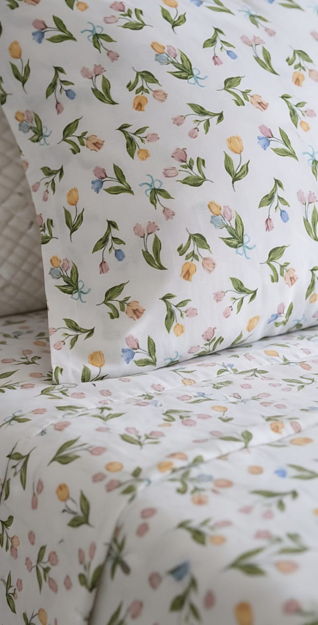 Spring Floral Percale Bedsheet | Cool & Crisp Cotton Bedding  |  Super King Size Bedding